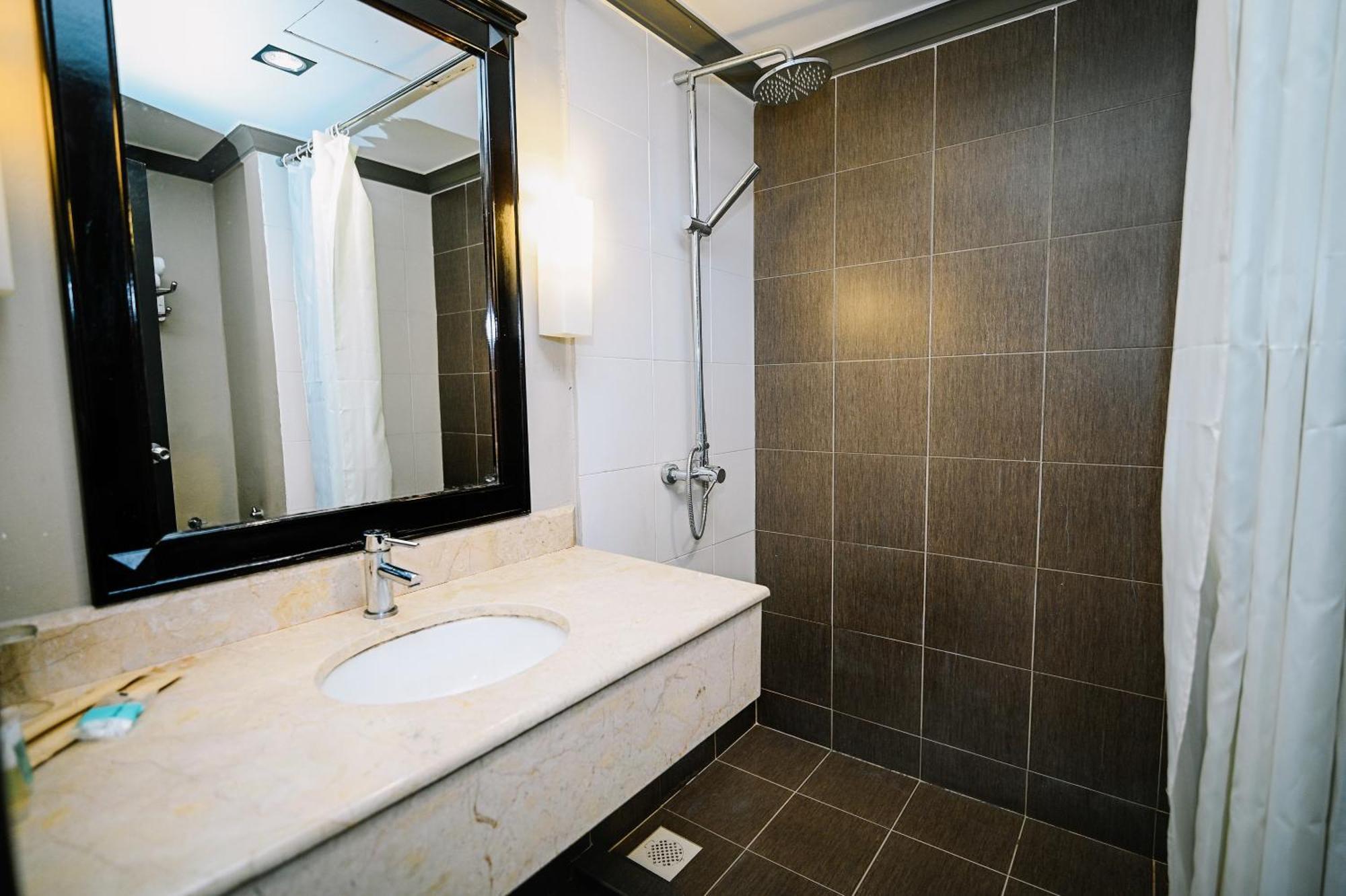 Kingston Hotel 9 - Jonker Street Malacca Ngoại thất bức ảnh