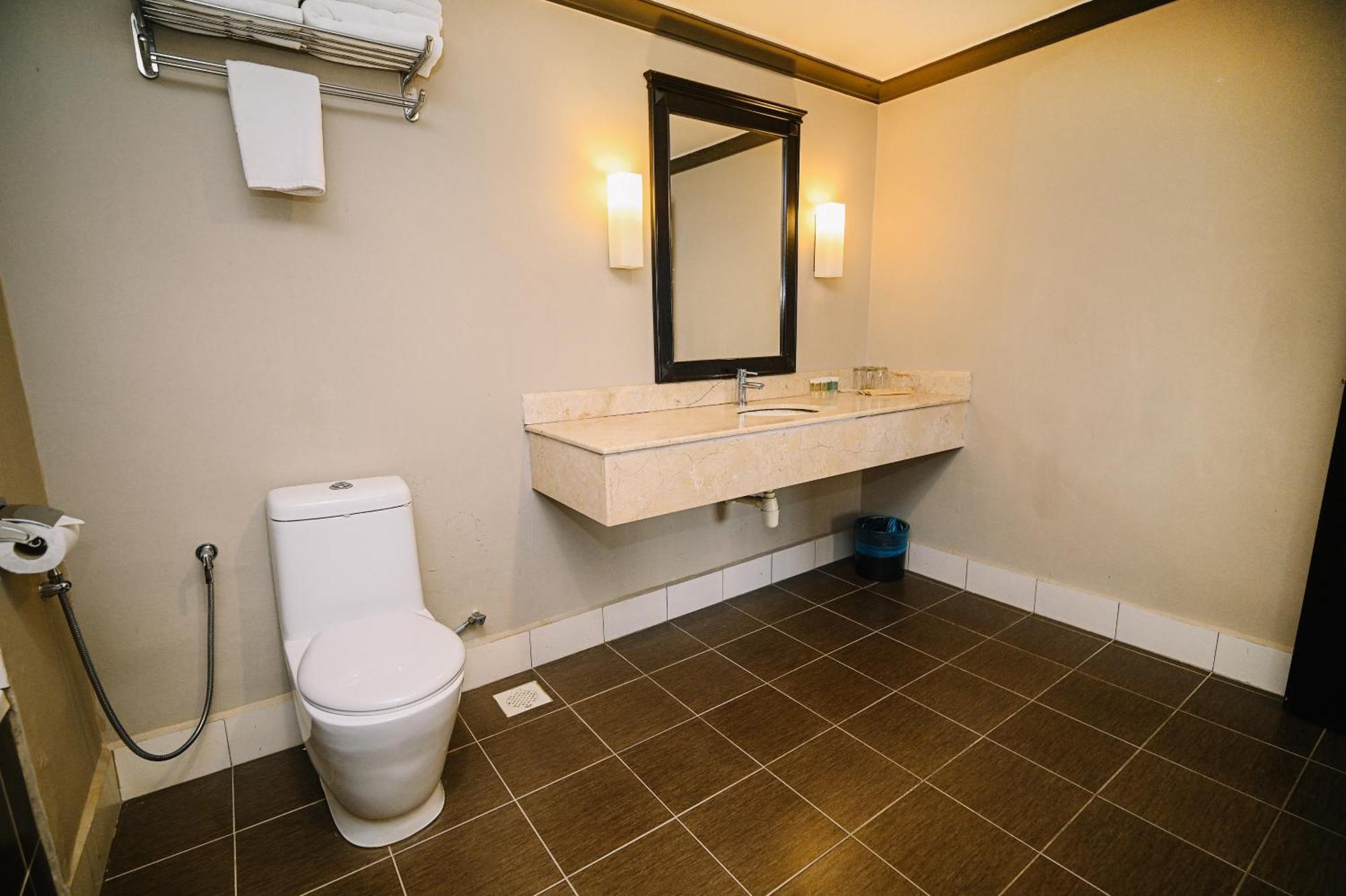 Kingston Hotel 9 - Jonker Street Malacca Ngoại thất bức ảnh